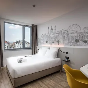 מלון B&B Hotel Budapest City, בודפשט